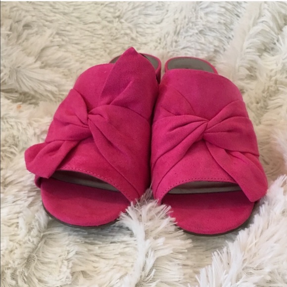 🆕{worthington} Pink Bow Heeled Mules - Picture 5 of 7